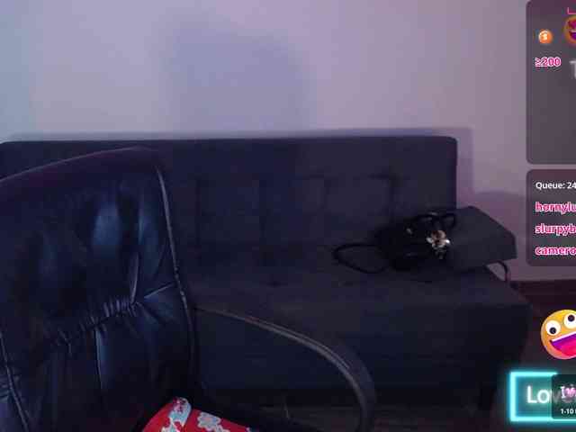 Carla-Palmer webcam