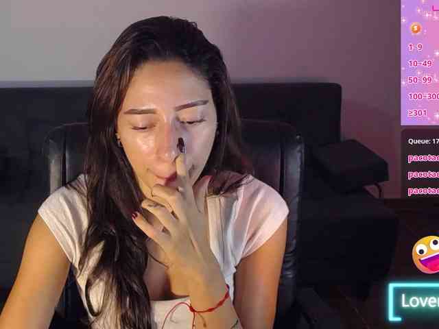 Carla-Palmer webcam