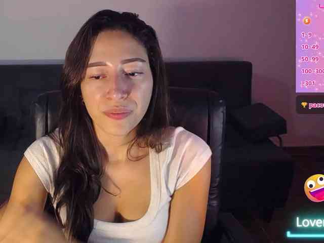 Carla-Palmer webcam