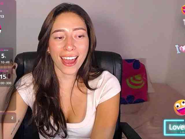 Carla-Palmer webcam