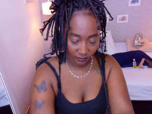 kiara-evanss webcam