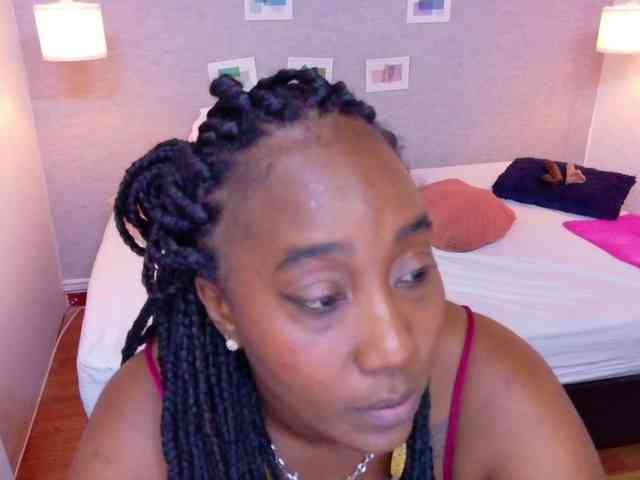 kiara-evanss webcam