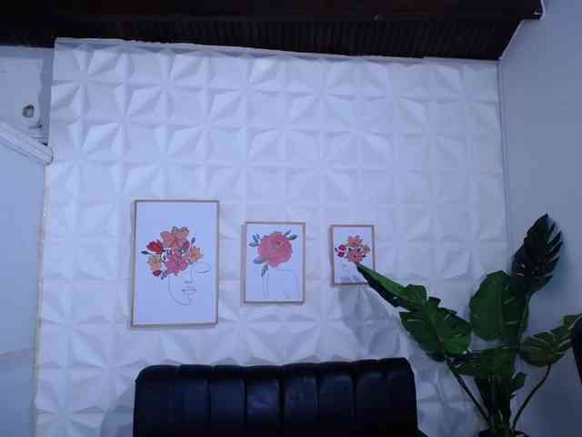 Valentina-mature webcam