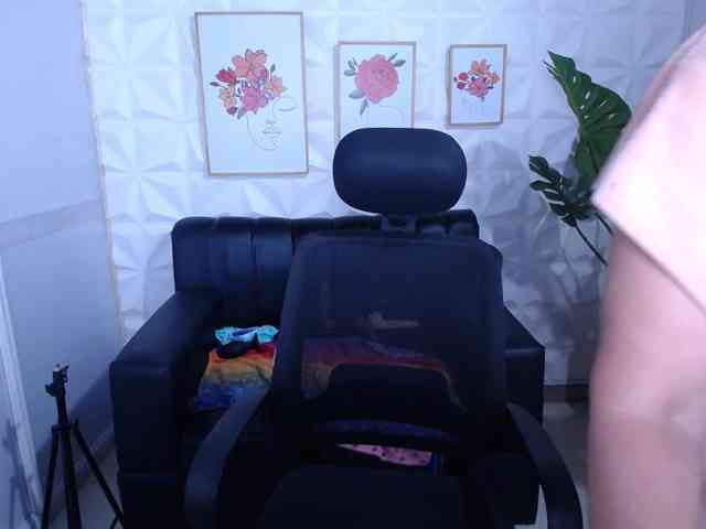 Valentina-mature webcam