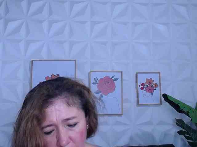 Valentina-mature webcam