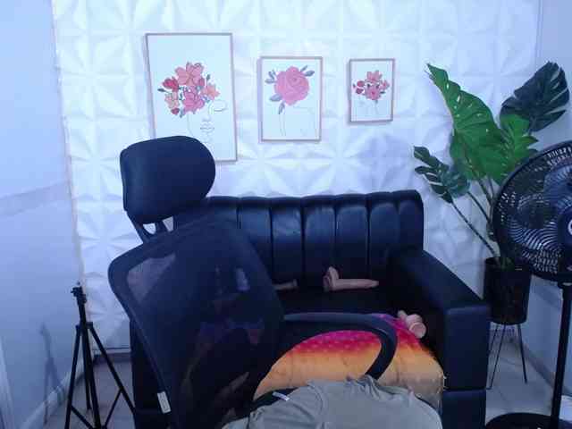 Valentina-mature webcam