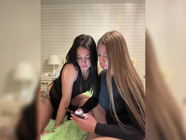 Entra en el chat con el modelo Karoleila_07 Karoleila_07