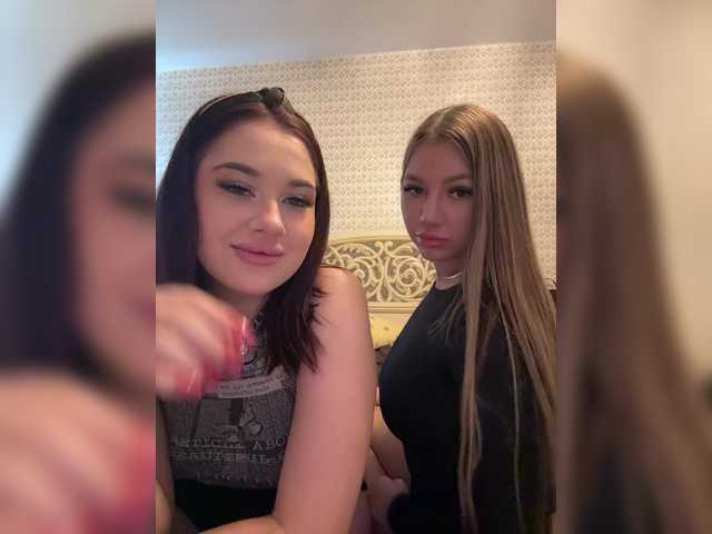 Vai a chattare su Karoleila_07 Karoleila_07