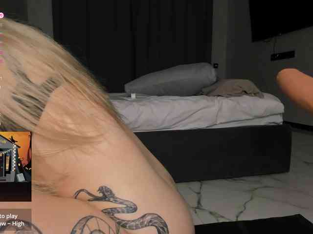 victoria-d-minds webcam