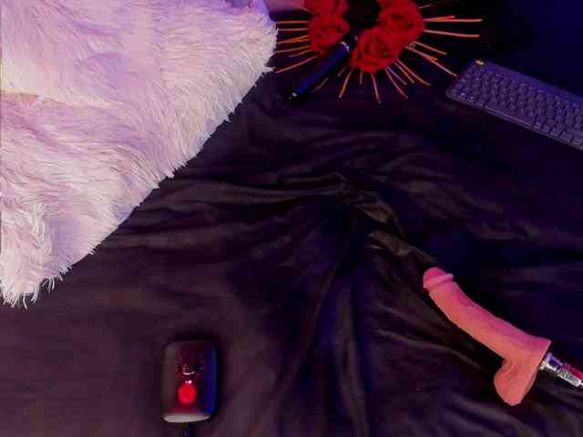 AlisseMiller webcam