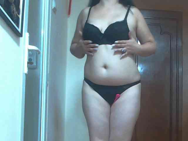 Nikol19721 webcam