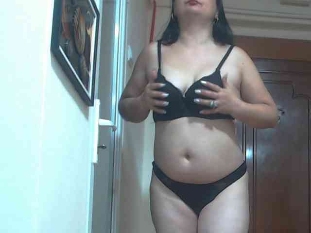 Nikol19721 webcam