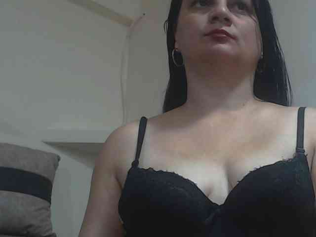 Nikol19721 webcam