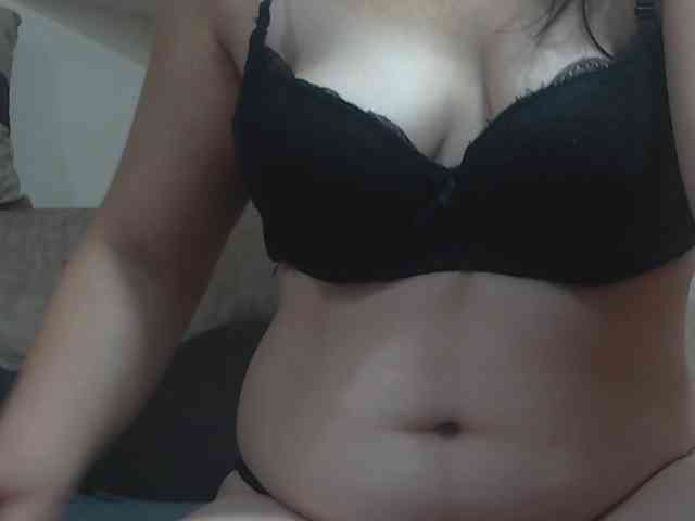 Nikol19721 webcam