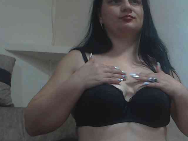 Nikol19721 webcam