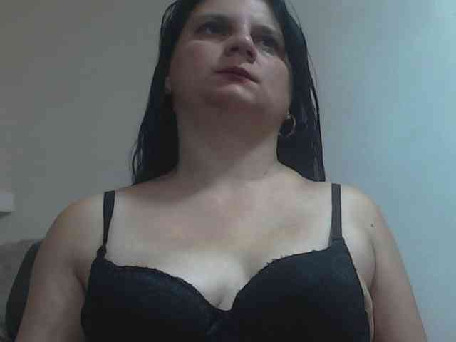 Nikol19721 webcam