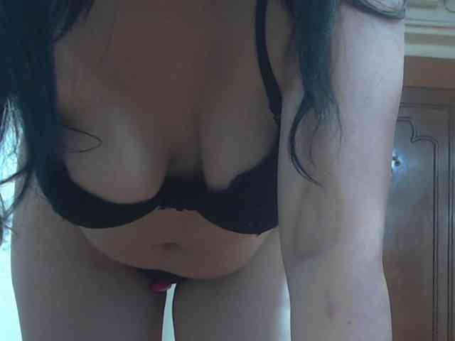 Nikol19721 webcam
