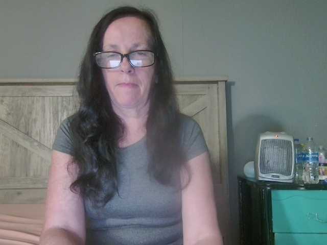 PeachGoddesss webcam