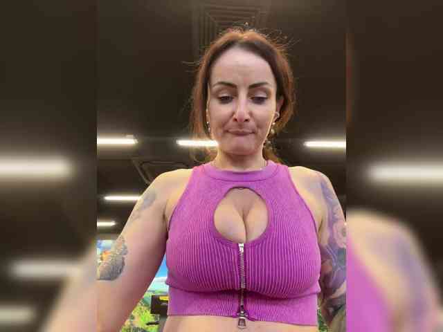 _FuckMeNow_ webcam