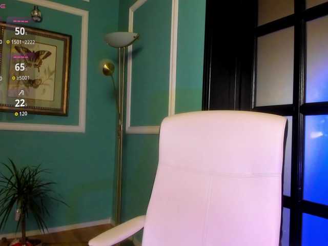 Entrez le videochat erotique avec le
modèle Moona-One Moona-One