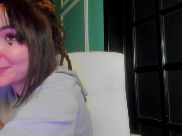 Entrez le videochat erotique avec le
modèle Moona-One Moona-One