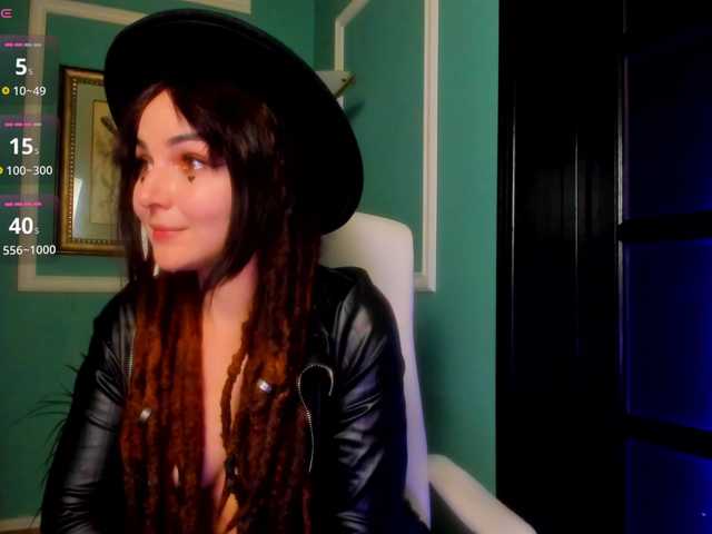 go to chat with Moona-One