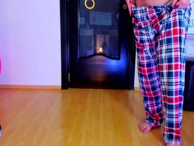 Entrez le videochat erotique avec le
modèle Moona-One Moona-One