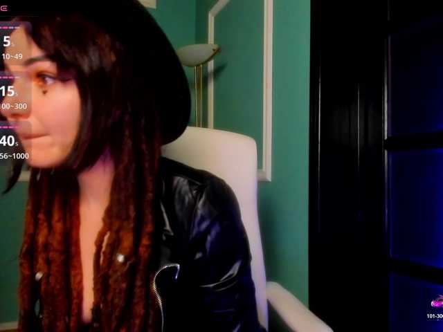 Vai a chattare su Moona-One Moona-One