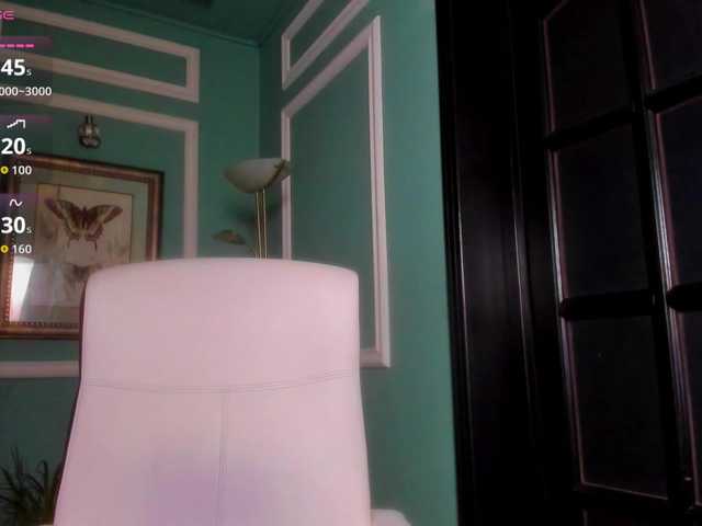 go to chat with Moona-One