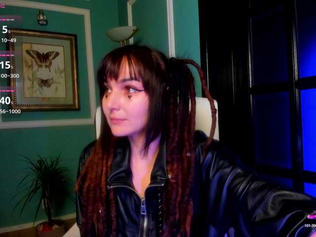 Accedi alla chat con il nickname Moona-One Moona-One