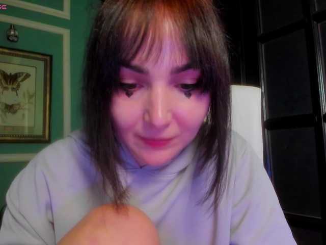 go to chat with Moona-One