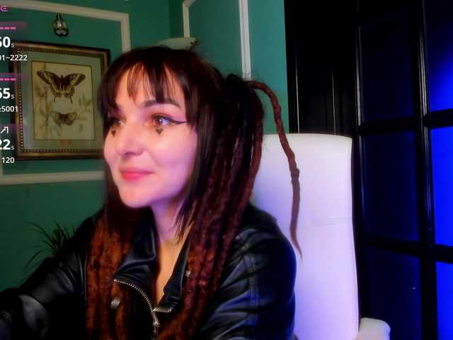 Accedi alla chat con il nickname Moona-One Moona-One