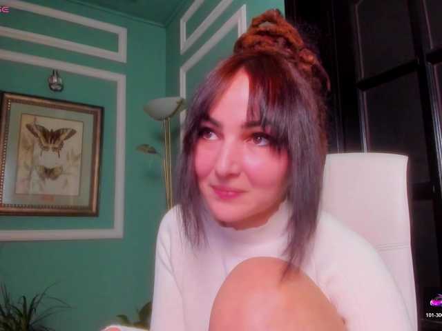 Accedi alla chat con il nickname Moona-One Moona-One