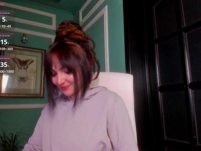 Gratis Live Sexcam mit Moona-One Moona-One