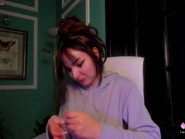 Entrez le videochat erotique avec le
modèle Moona-One Moona-One