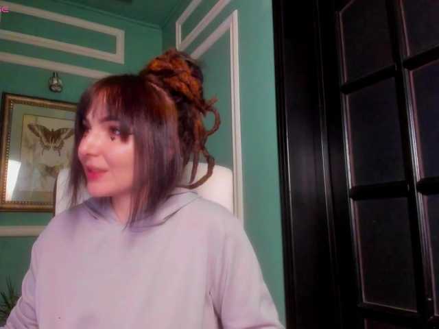 go to chat with Moona-One