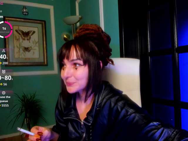 Vai a chattare su Moona-One Moona-One