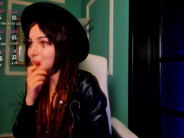 Gratis Live Sexcam mit Moona-One Moona-One