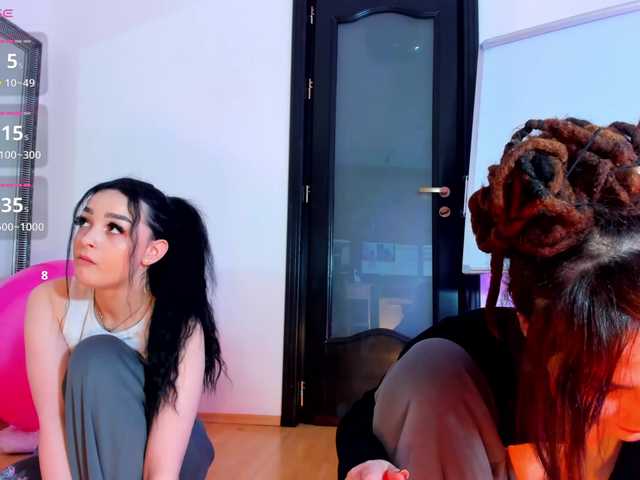 Entrez le videochat erotique avec le
modèle Moona-One Moona-One