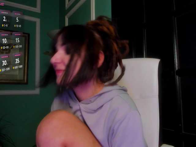 Gratis Live Sexcam mit Moona-One Moona-One