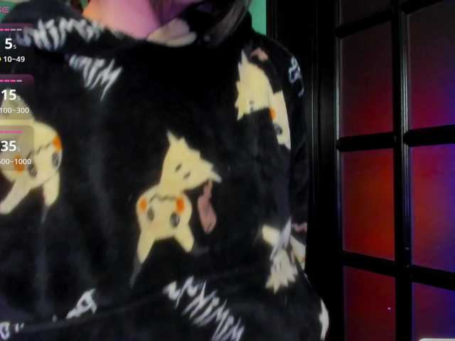 Vai a chattare su Moona-One Moona-One