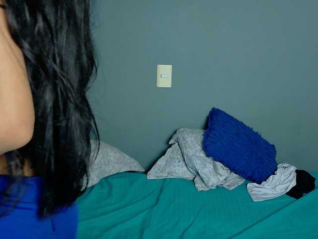 Entra en el chat con el modelo farianaall farianaall