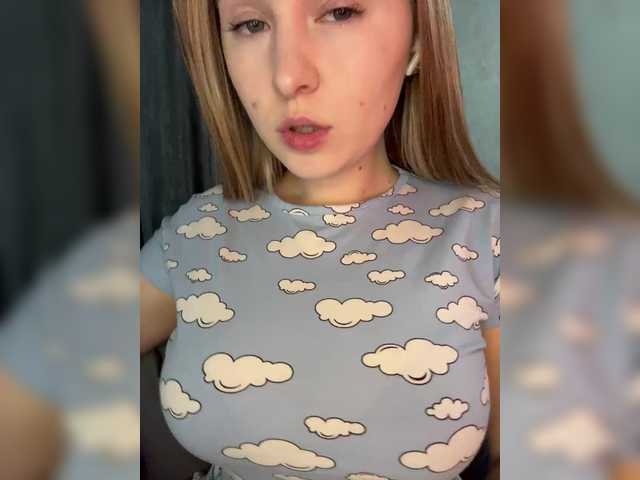 Entrez le videochat erotique avec le
modèle AlinaRay AlinaRay