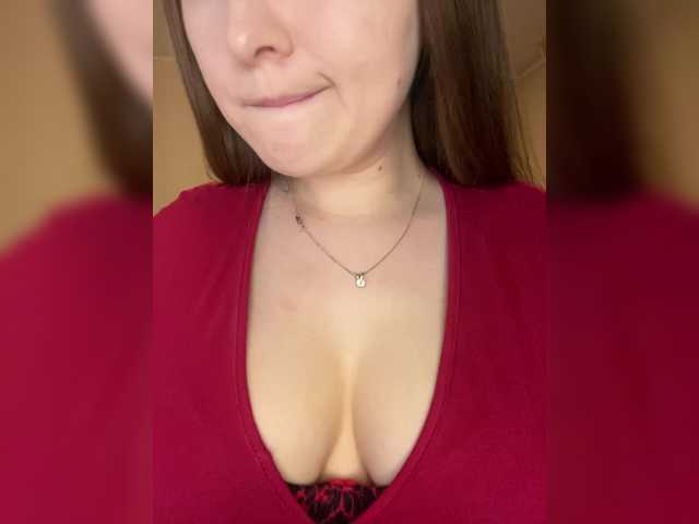 Peach--Alice Live Cam Chat on BongaCams