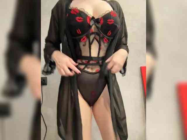 AlinaRay webcam