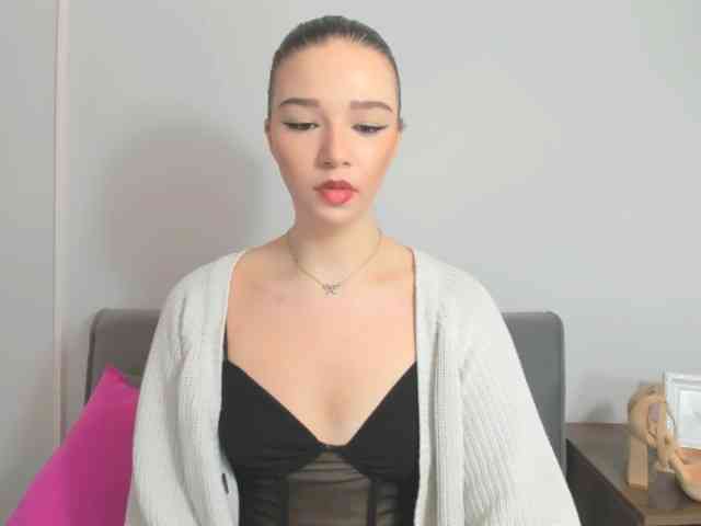 AvaPretty webcam