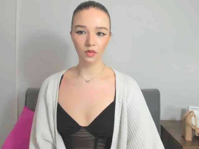 AvaPretty webcam