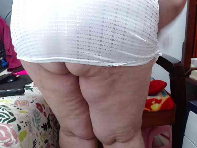 ViviannaJhonson webcam