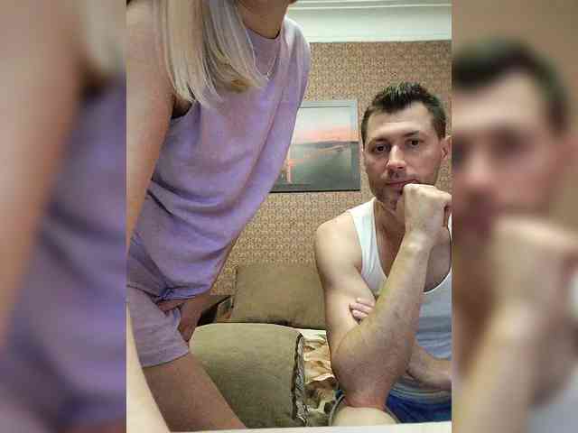 Andre-Blondinochka webcam