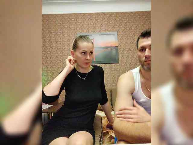 Andre-Blondinochka webcam